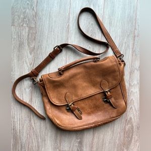 Leather Roots satchel/laptop bag. In great condition and can hold 12 in. laptop.